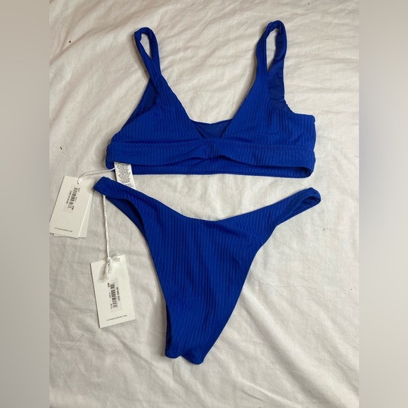 NWT Vitamin A Variegated Saphhire Blue Ecorib Bikini Size Medium (8) - Picture 4 of 7